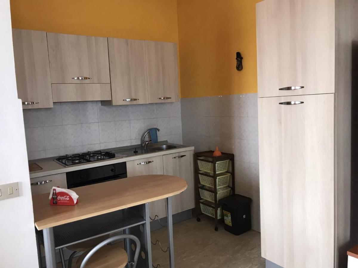 90Ss Apartament Reggio di Calabria Exterior photo